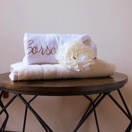 Le Di Sonia Del Corso Civ 25 Guest house