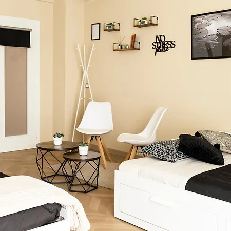 Le Di Sonia Del Corso Civ 25 Quadrupla Con Bagno Privato Guest house Fucecchio